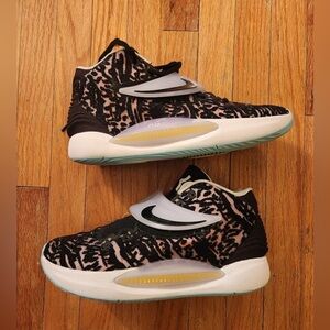Nike KD 14